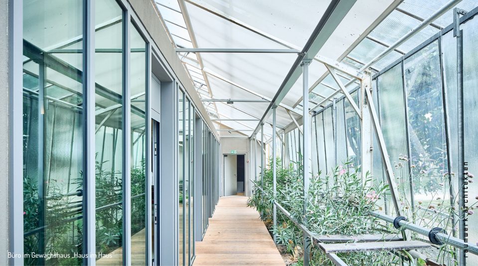 199_Orangerie_web slider MEDEA7